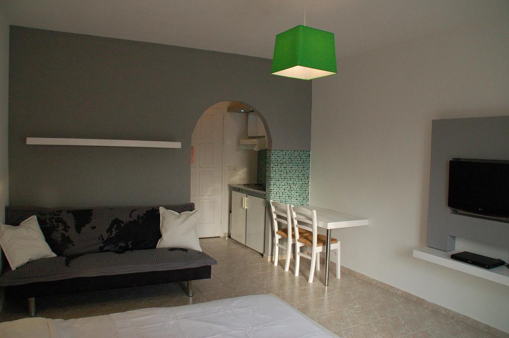Handrina Studios Naxos City Екстериор снимка