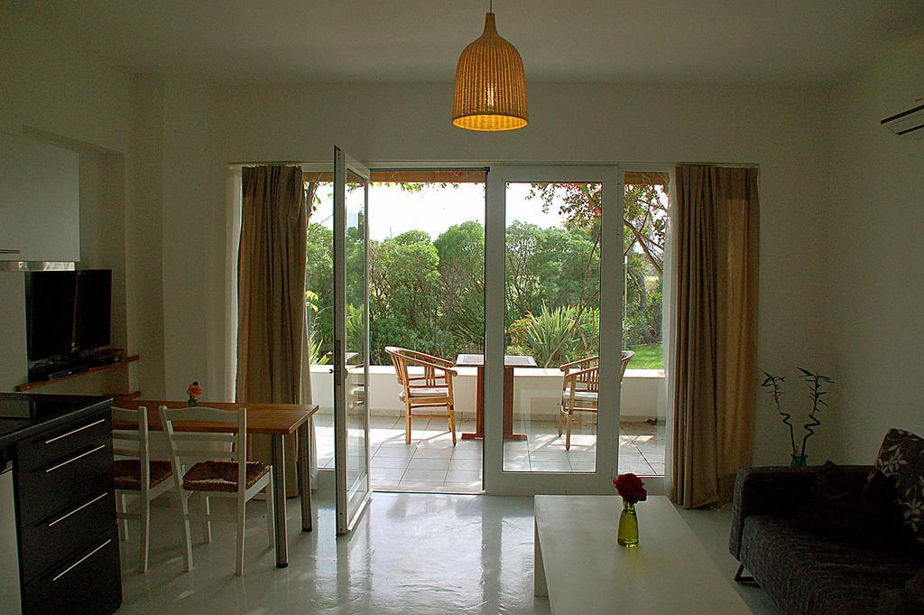 Handrina Studios Naxos City Екстериор снимка