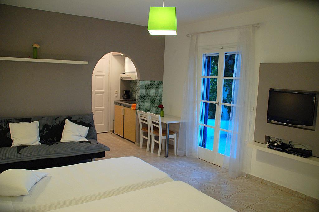 Handrina Studios Naxos City Екстериор снимка